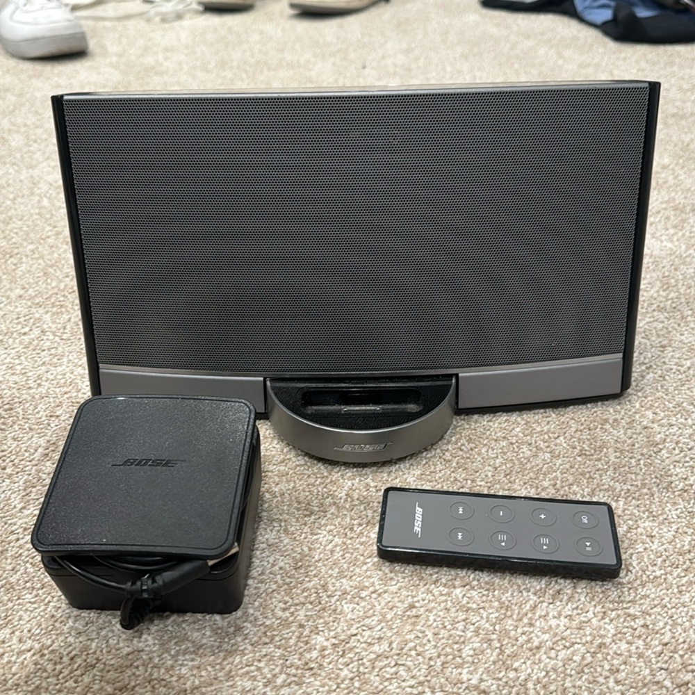 Bose Portable Sound Dock II.